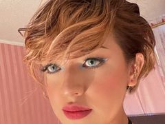 MelyzaMendoza - female with brown hair and  small tits webcam at LiveJasmin