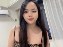 Mengruoxixi - female with black hair and  big tits webcam at LiveJasmin