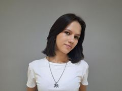 MerissaTabisola - female with brown hair webcam at LiveJasmin