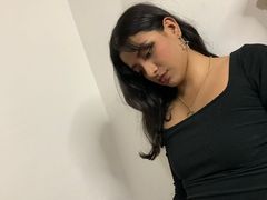 MerliaSmith - female with brown hair webcam at LiveJasmin