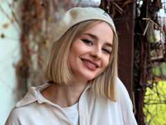 MerlinMeyer - blond female webcam at LiveJasmin