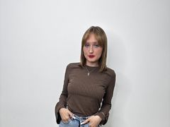 MerylFare from LiveJasmin