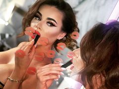 MetishaOwens - female with brown hair and  big tits webcam at LiveJasmin