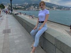 MiCrayford from LiveJasmin
