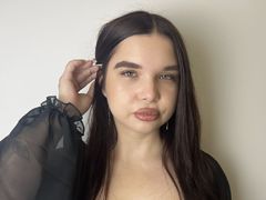 MiaCalvert from LiveJasmin