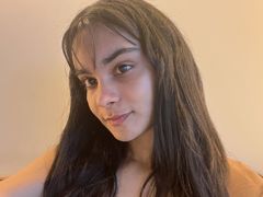 MiaCatley from LiveJasmin