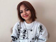 MiaCrossli from LiveJasmin