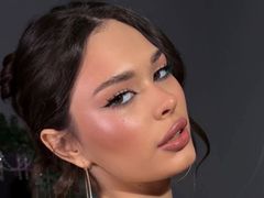 MiaDaviss from LiveJasmin