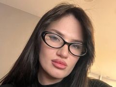 MiaFlowerl from LiveJasmin