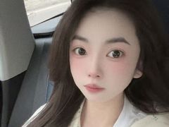 MiaJunipe from LiveJasmin