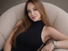 MiaKi from LiveJasmin
