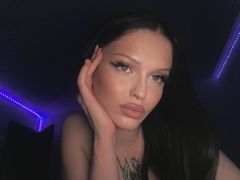 MiaLaly - female with black hair webcam at LiveJasmin