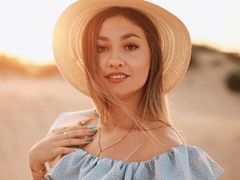 MiaMayson - blond female webcam at LiveJasmin