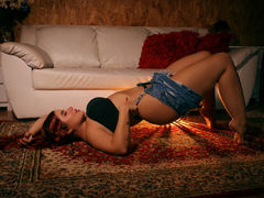 ChloeDaur from LiveJasmin