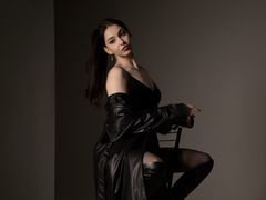 MiaRait from LiveJasmin