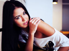 MiaMoss - female with red hair webcam at LiveJasmin