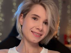 MiaOwing from LiveJasmin