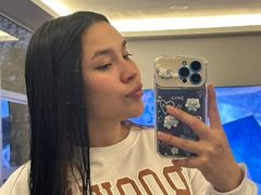 MiaThomp from LiveJasmin