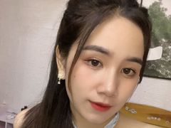 MiaJan - blond female with  big tits webcam at LiveJasmin