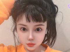 Miazhan from LiveJasmin