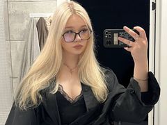 MicheleMargiela from LiveJasmin