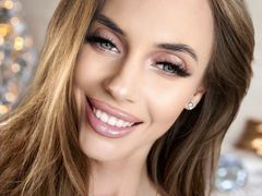 OliviaWhisper - blond female webcam at LiveJasmin