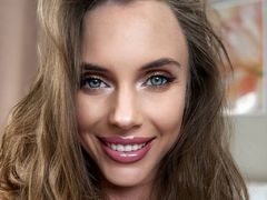 OliviaWhisper - blond female webcam at LiveJasmin