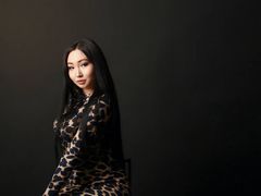 MienKim - female with black hair and  big tits webcam at LiveJasmin