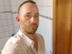 MightyMarc from LiveJasmin