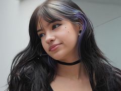 MiiaGiax from LiveJasmin