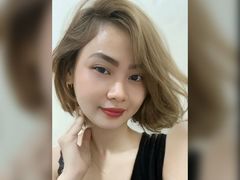 MikaYuri from LiveJasmin