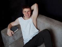 MikeCoston - male webcam at LiveJasmin
