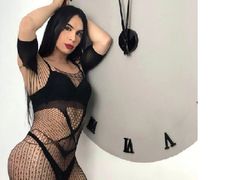 MikeyllaFox - female with black hair webcam at LiveJasmin