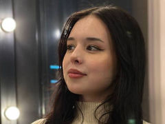 MikiPellon from LiveJasmin