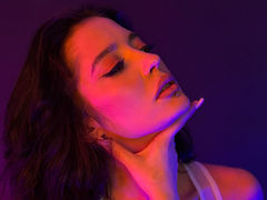 MilaBlack - female with black hair and  big tits webcam at LiveJasmin