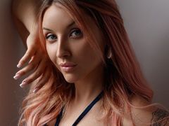 MilaFoxen from LiveJasmin