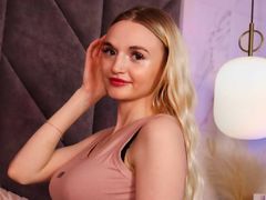 MilaLuxia - blond female with  big tits webcam at LiveJasmin