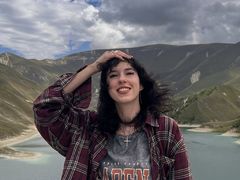 MilanaLuck - female with brown hair and  small tits webcam at ImLive