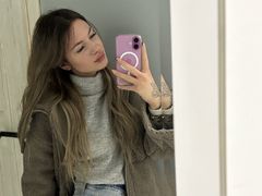 MilanaOshie from LiveJasmin