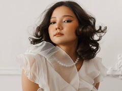 MilanaStong from LiveJasmin