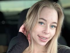 MildredForster from LiveJasmin