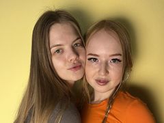 MilichaAndDelia from LiveJasmin