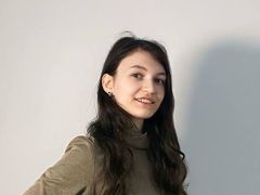 MillieStrife - female with brown hair webcam at LiveJasmin