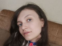 MillieStrife - female with brown hair webcam at LiveJasmin