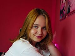 MillyWeaver from LiveJasmin