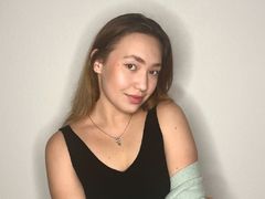 MingCalamari from LiveJasmin