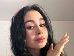 MinnieMile from LiveJasmin