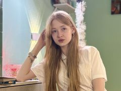 MinnieTallacksen from LiveJasmin