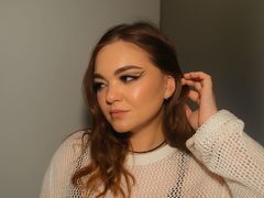 MiraBerzina from LiveJasmin