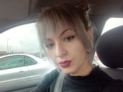 MirunaDudu from LiveJasmin